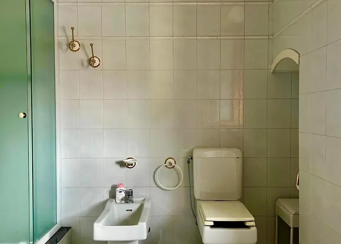 Ada