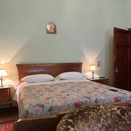 Guest house Ada